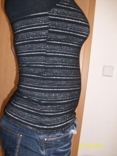 Bild zu babybauch runde^^ - Forum für Oktober - Mamis