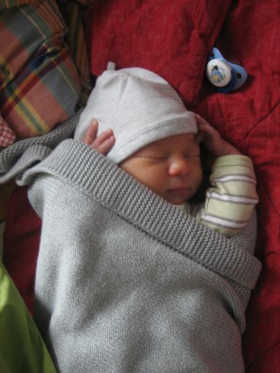 Bild zu Wieviel schlafen Eure?? Und endlich noch ein Bild - Forum für Oktober - Mamis