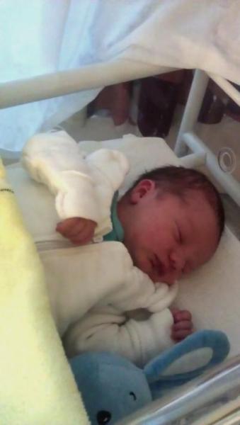 Bild zu er ist da!:) - Forum für Oktober - Mamis