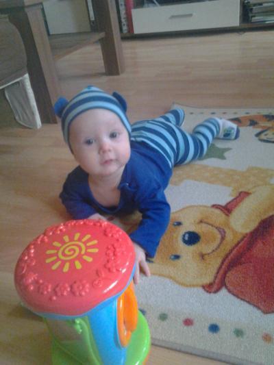 Bild zu Wieder da.. Flug überstanden.. & dann gleich Zähne.. - Forum für Oktober - Mamis