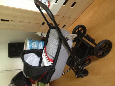 Bild zu Kinderwagen ist da! =) - Forum für Oktober - Mamis