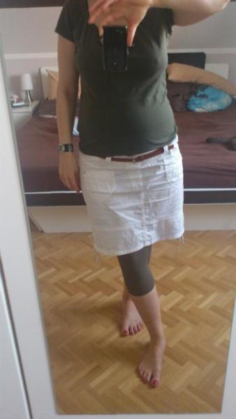 Bild zu hier ein aktuelles 100cm Bauchbild :-) - Forum für Oktober - Mamis