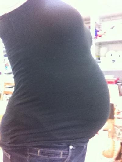 Bild zu 9. monatbabybauch :) - Forum für Oktober - Mamis