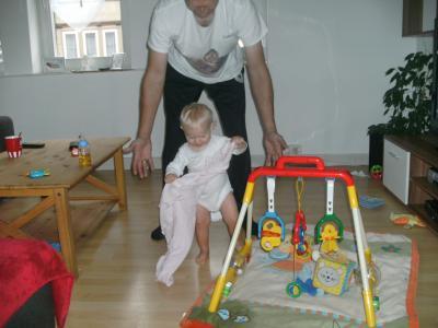 Bild zu Püppi ist heute morgen... - Forum für Oktober - Mamis