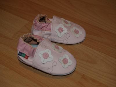 Bild zu Verkaufe Krabbelschuhe für Mädchen NEU - Forum für Oktober - Mamis