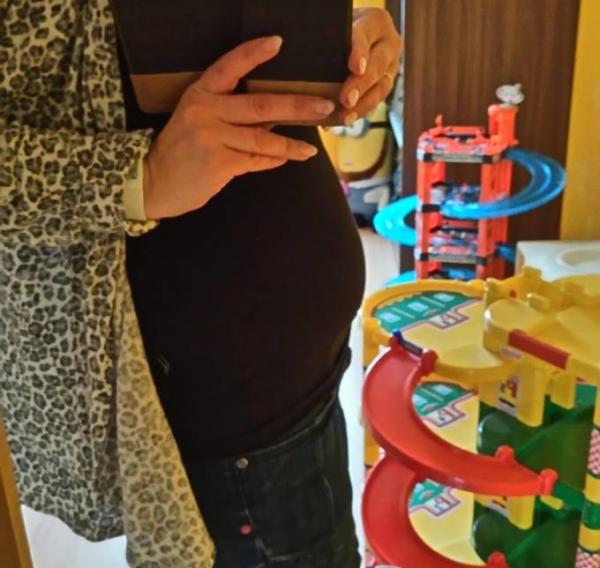 Bild zu Bauch zeigen - Forum für Oktober - Mamis