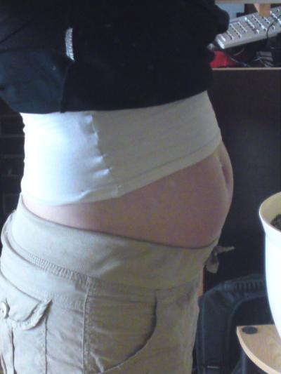 Bild zu auch mal bauch zeigen.... - Forum für November - Mamis