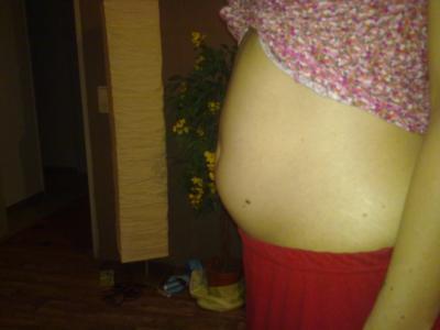 Bild zu @irina...so hier ist mein riesen bauch :-)) - Forum für November - Mamis