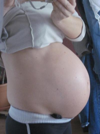 Bild zu auch mal ein Bauchfoto... - Forum für November - Mamis