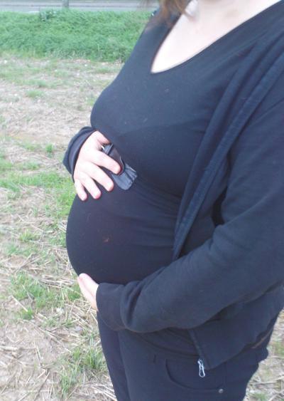 Bild zu Ich schreib die 30!!! + neues Bauch-Bildchen - Forum für November - Mamis