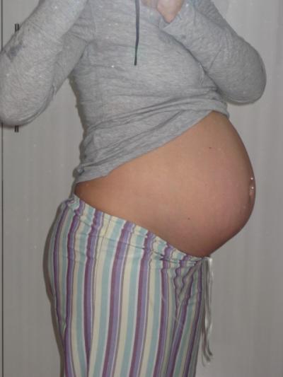 Bild zu Ich fang mal ne neue Runde Bauchbilder an, wer macht mit? - Forum für November - Mamis