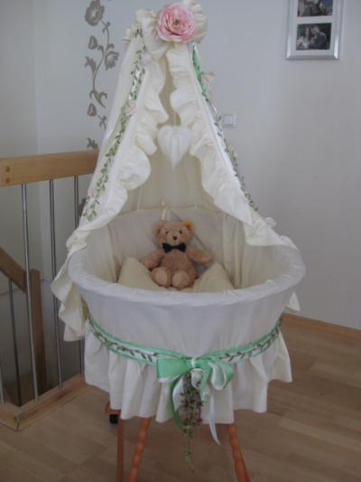 Bild zu Wollt Euch mal unseren Stubenwagen zeigen :-) - Forum für November - Mamis