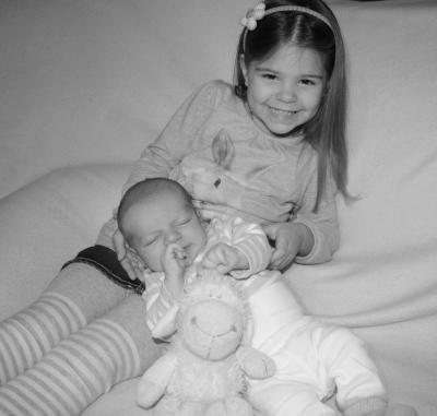 Bild zu Auch wir wünschen allen Frohe Weihnachten! + Fotos - Forum für November - Mamis