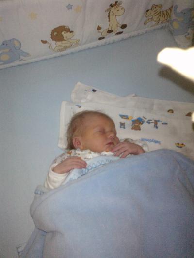 Bild zu Habt ihr jetzt schon einen rhytmus für die nacht? - Forum für November - Mamis