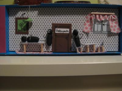 Bild zu Was man alles mit nem leeren Kiri Karton anstellen kann ... - Forum für November - Mamis