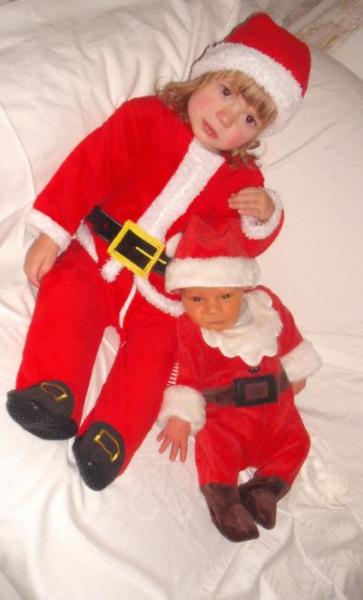 Bild zu meine 2 weihnachtswichtel - Forum für November - Mamis