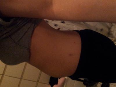 Bild zu Bericht über meine kleine + mein Bauch 10 Tage nach Entbindung - Forum für November - Mamis