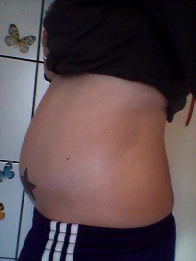 Bild zu Bauch vs drauf ansprechen - Forum für November - Mamis