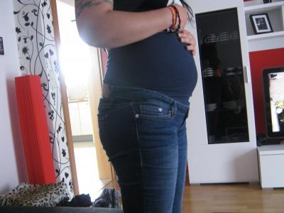 Bild zu Sonntags-Bauchbildrunde< 3 - Forum für November - Mamis