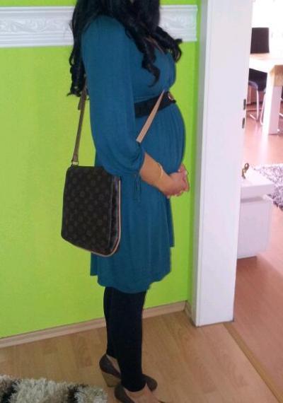 Bild zu huhuu 23.ssw + bild mit stolzer mami und babybäuchi - Forum für November - Mamis