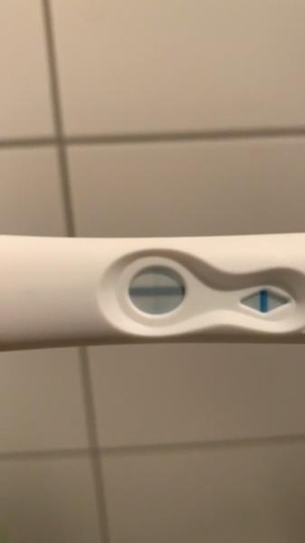 Bild zu Seht ihr da einen Strich? - Forum für November - Mamis
