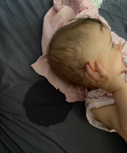 Bild zu Schwitzen eure auch so doll? - Forum für November - Mamis