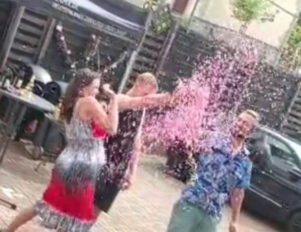 Bild zu Outing Grillparty nach ca. 2 Monaten - Forum für November - Mamis