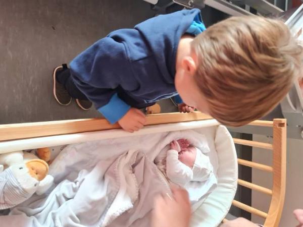 Bild zu Ausgekugelt 💙 - Forum für November - Mamis