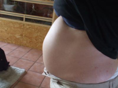 Bild zu nochmal ich.. endlich neue Bauchbilder!! :-) - Forum für Dezember - Mamis