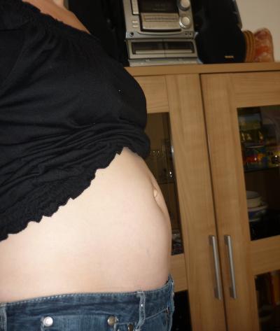 Bild zu Auch noch mal ein Bauchbild.... :-) - Forum für Dezember - Mamis