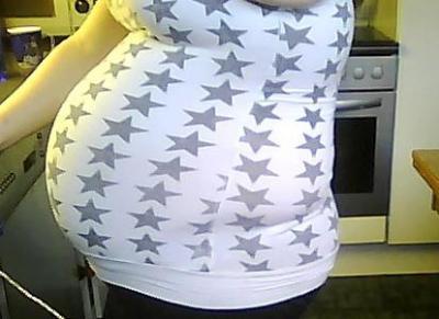 Bild zu ein foto von meinem großem fass  ;-) - Forum für Dezember - Mamis