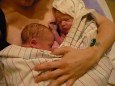 Bild zu Die Zwillis und Ich sind wieder daheim :-) Wie versprochen Bericht und Fotos!!! - Forum für Dezember - Mamis