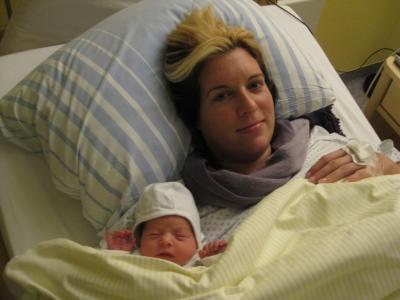 Bild zu wir sind aus dem krankenhaus -hier erste bilder - Forum für Dezember - Mamis