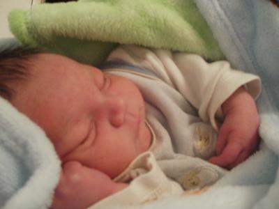 Bild zu Mein kleiner Prinzzzzzzzzzz und Geburtsbericht... - Forum für Dezember - Mamis