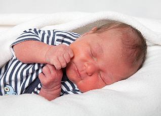 Bild zu Unsere kleine ist da - Forum für Dezember - Mamis