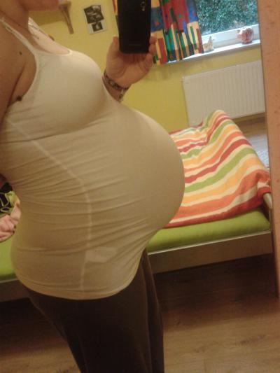 Bild zu Jemand Lust auf eine Bauchbildrunde? - Forum für Dezember - Mamis
