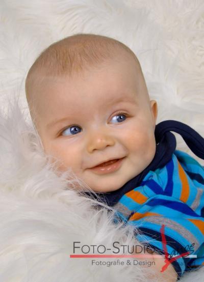 Bild zu Brauch eure Hilfe!!! Fotowettbewerb - Forum für Dezember - Mamis