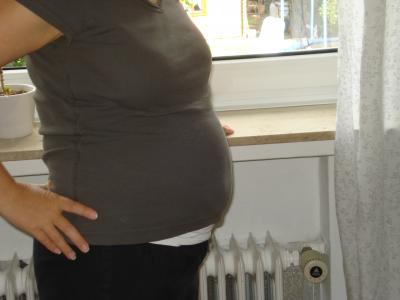 Bild zu Heute ist doch Freitag + Bauchfototag, oder ? - Forum für Dezember - Mamis