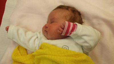 Bild zu Nun is sie schon 6 Tage ... - Forum für Dezember - Mamis