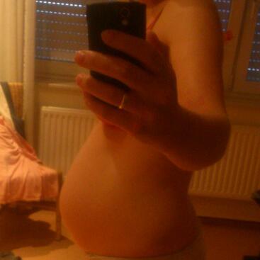 Bild zu Montagsbauchbildrunde startet aus Langeweile jetzt! :-) - Forum für Dezember - Mamis