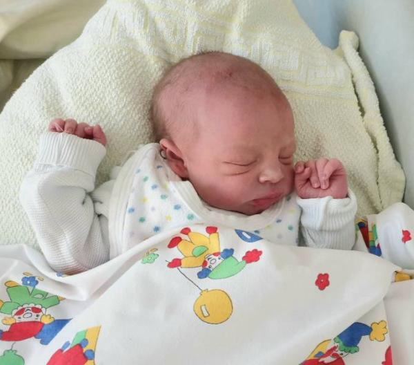 Bild zu Unser kleiner Mann ist da 💙 - Forum für Dezember - Mamis