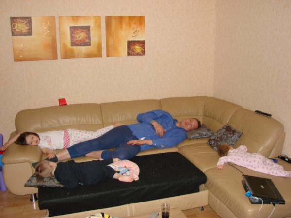 Bild zu schaut mal meine ganze bande hier schläft schon - Baby Forum - Allgemeine Themen