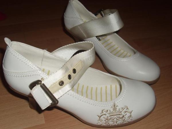 Bild zu Schaut mal, kann man die als Brautschuhe nehmen? - Baby Forum - Allgemeine Themen