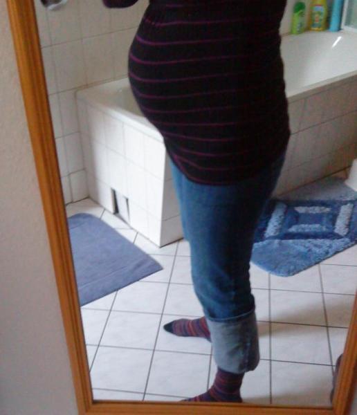 Bild zu dann gibts jetz mal nen bauchbild - Baby Forum - Allgemeine Themen