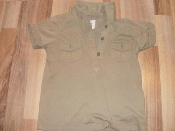Bild zu biete h&m poloshirt 110 - Baby Forum - Allgemeine Themen