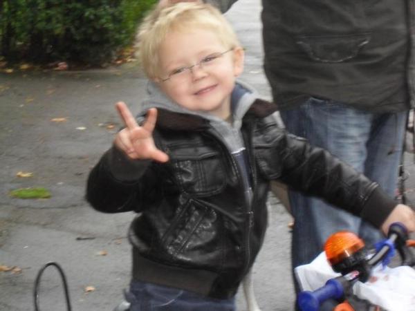 Bild zu