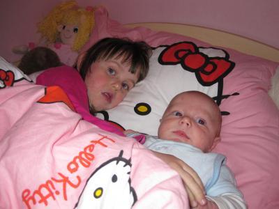 Bild zu Was hat mein kleiner nur - Baby Forum - Allgemeine Themen