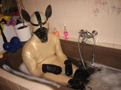 Bild zu achja, ich in meinem wasserbett - Baby Forum - Allgemeine Themen