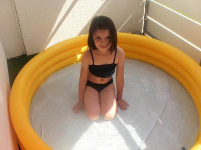 Bild zu ich habe es gewagt und ihr erlaubt ne viertel stunde ins wasser zu gehen, das is - Baby Forum - Allgemeine Themen