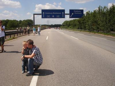 Bild zu waren gestern auf der A40 - Baby Forum - Allgemeine Themen